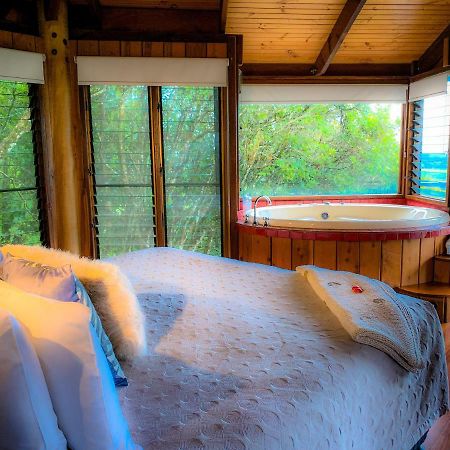 Mt Quincan Crater Retreat Yungaburra Extérieur photo